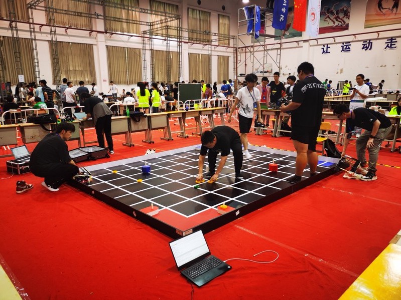 全球首个人形机器人格斗联赛启动聚焦技术创新与应用